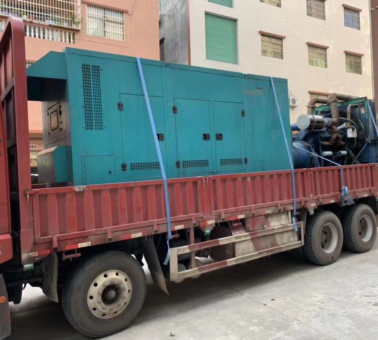 君山如何在不同负载率下确保 400KW 柴油发电机组的正常运行？